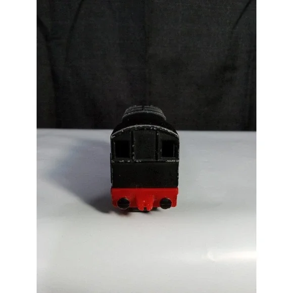 ERTL Vtg Thomas The Tank Engine "DEVIOUS DIESEL" & Railway Bus Diecast Trains - Picture 9 of 9